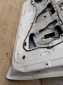 AA044246; Крышка багажника (67005-60F50) для Lexus GX460/БУ; Оригинал; Р1, Мелкий дефект; 