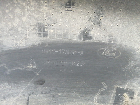 Фотография детали AA026553; Накладка заднего бампера правая; под паркт. (8V41-17A894-A) для Ford Kuga I (2008-2012)/БУ; Оригинал; Р1, Мелкий дефект; . Фото номер 6