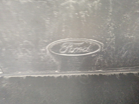 Фотография детали AA040287; Бампер передний, центральная часть (9C16-17K819-A) для Ford Transit (2006-2014)/БУ; Оригинал; Р1, Мелкий дефект; . Фото номер 15