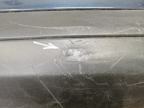 Фотография детали AA043889; Бампер задний; под паркт. (1K5807421 B) для Volkswagen Jetta V (2005- 2010)/БУ; Оригинал; Р1, Мелкий дефект; . Фото номер 8