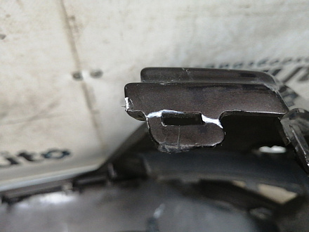 AA045598; Бампер передний; под паркт.; под омыват. (8K0 807 437 AC) для Audi A4 B8/БУ; Оригинал; Р1, Мелкий дефект; 