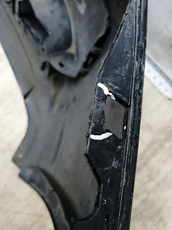 AA045297; Бампер передний; под паркт.; под омыват. (51117033694) для BMW 5 серия Е60 Е61/БУ; Оригинал; Р2, Удовлетворительное; 