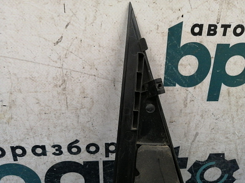 Фотография детали AA036972; Накладка на стойку двери задняя правая, треугольник (96624095)/БУ; Оригинал; Р0, Хорошее; . Фото номер 3