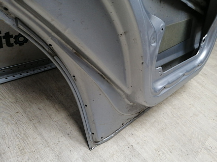 AA045487; Дверь передняя правая (7H0831056) для Volkswagen/БУ; Оригинал; Р2, Удовлетворительное; 