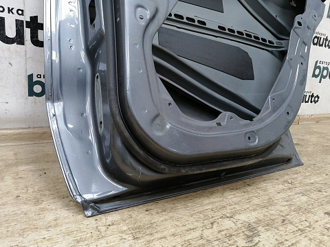 Фотография детали AA020324; Дверь задняя правая (A2927305201) для Mercedes-Benz GLE coupe - (W292) (2015-н.в.)/БУ; Оригинал; Р0, Хорошее; (992) Темно-серый. Фото номер 11
