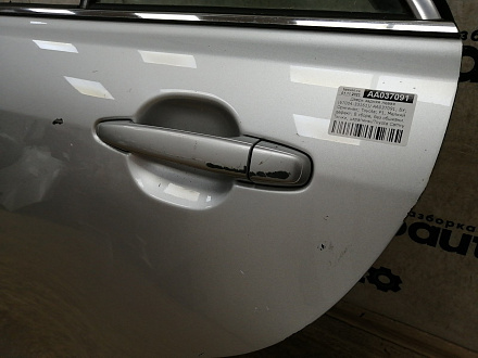 AA037091; Дверь задняя левая (67004-33161) для Toyota Camry/БУ; Оригинал; Р1, Мелкий дефект; 