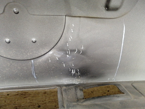 Фотография детали AA029456; Крышка багажника (7P6827025) для Volkswagen Touareg/БУ; Оригинал; Р2, Удовлетворительное; . Фото номер 17