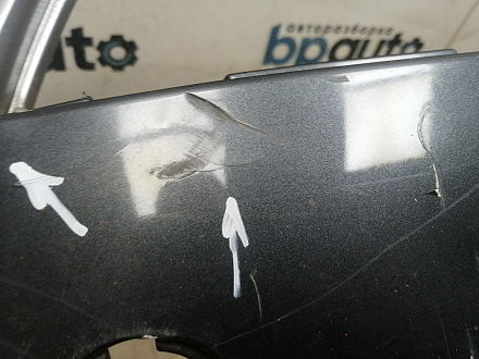 BA000253; Бампер передний, v1.5, v1.8, без отв. под расш.; без паркт.; без омыват. (6400B226229ZZ) для Mitsubishi Lancer/БУ; Оригинал; Р1, Мелкий дефект; 