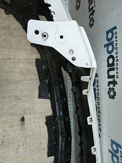 AA045560; Бампер передний; под паркт.; под омыват. (95122388) для Opel Mokka (2012 - 2015)/БУ; Оригинал; Р1, Мелкий дефект; 