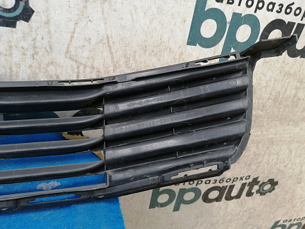 AA033500; Решетка переднего бампера (53112-33120) для Toyota Camry 50 (2012 — 2014)/БУ; Оригинал; Р1, Мелкий дефект; 