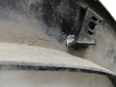 Фотография детали AA029704; Накладка переднего правого крыла (KD53-51W21) для Mazda CX-5/БУ; Оригинал; Р1, Мелкий дефект; . Фото номер 15