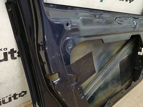 Фотография детали AA043436; Дверь передняя левая (3AA831311) для Volkswagen Passat/БУ; Оригинал; Р2, Удовлетворительное; . Фото номер 18