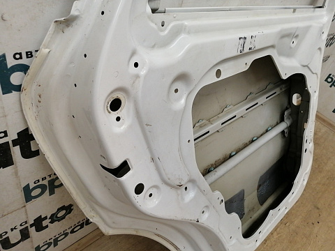 Фотография детали AA043060; Дверь задняя левая (77003-C5000) для Kia Sorento/БУ; Оригинал; Р3, Под восстановление; . Фото номер 14