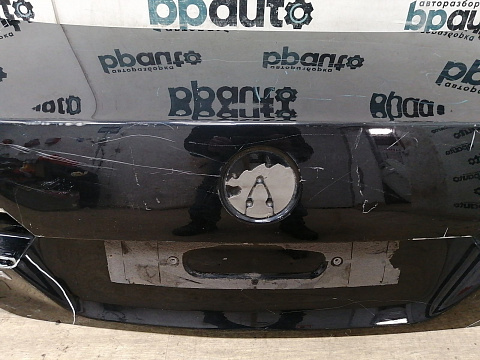 Фотография детали AA038135; Крышка багажника (5C6827025A) для Volkswagen Jetta VI (2010- 2014)/БУ; Оригинал; Р3, Под восстановление; . Фото номер 8