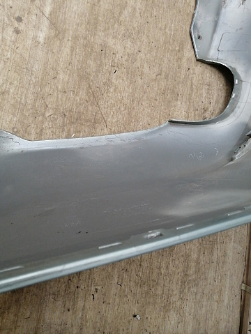 Фотография детали AA034197; Бампер задний; под паркт. (1Z5 807 421 F) для Skoda Octavia II рест. Liftback (2008-2013)/БУ; Оригинал; Р1, Мелкий дефект; . Фото номер 8