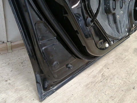 Фотография детали AA037333; Дверь передняя левая (BHY05902) для Mazda 3 BM/БУ; Оригинал; Р1, Мелкий дефект; (41W) Чёрный перламутр. Фото номер 17