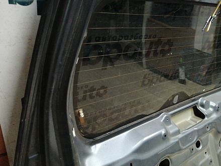 AA045285; Крышка багажника (6910065830) для Suzuki Grand Vitara/БУ; Оригинал; Р1, Мелкий дефект; 