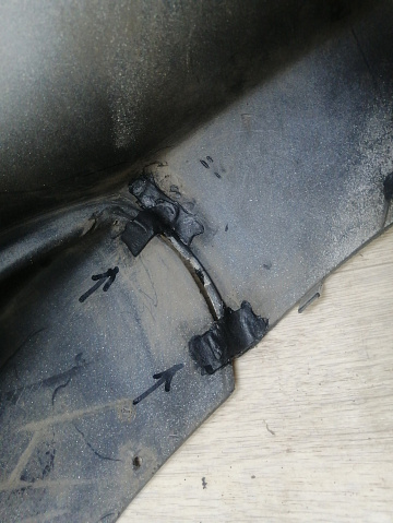 Фотография детали AA046197; Бампер передний AMG; под паркт.; под омыват. (A1178850825) для Mercedes-Benz CLA-klasse I (C117, X117) (2013-2016)/БУ; Оригинал; Р1, Мелкий дефект; . Фото номер 8