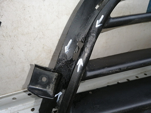 Фотография детали AA045451; Решетка переднего бампера (86522-3J200) для Hyundai IX55 (2008-2013)/БУ; Оригинал; Р1, Мелкий дефект; . Фото номер 3