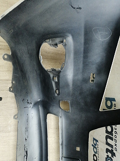 AA046017; Бампер передний; без паркт.; под омыват. (52119-42992) для Toyota Rav4 35 (2010 — 2013)/БУ; Оригинал; Р1, Мелкий дефект; 