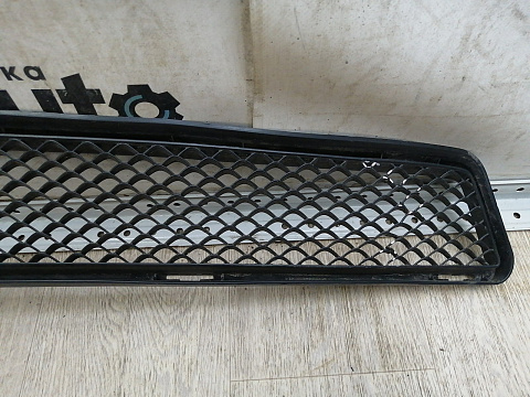 Фотография детали AA046140; Решетка переднего бампера нижняя, AMG (A1668855925) для Mercedes-Benz M-klasse III (W166) (2011-2015)/БУ; Оригинал; Р1, Мелкий дефект; . Фото номер 4