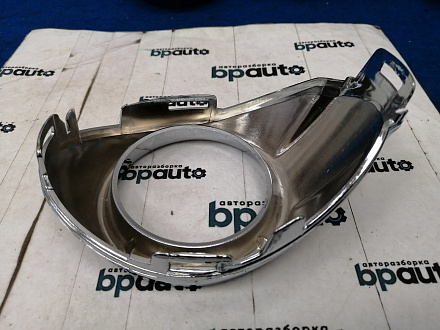 AA032758; Накладка ПТФ правая (BM51-19952) для Ford Focus/Нов; Неоригинал; 