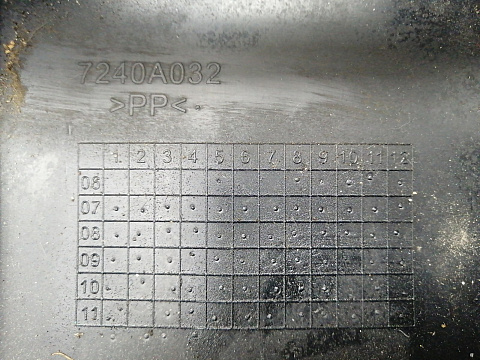 Фотография детали AA028044; Накладка задней панели (7240A032) для Mitsubishi Lancer/БУ; Оригинал; Р0, Хорошее; . Фото номер 18