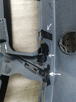 AA045737; Бампер передний; под паркт.; под омыват. (5M0807221N) для Volkswagen Golf Plus II (2009-2014)/БУ; Оригинал; Р1, Мелкий дефект; 