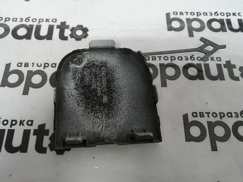 Фотография детали AA045873; Заглушка буксир. крюка переднего бампера (602002157AA) для Omoda C5 (2022- н.в.)/БУ; Оригинал; Р1, Мелкий дефект; . Фото номер 2