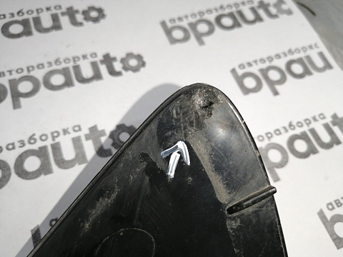 Фотография детали AA045544; Решетка переднего бампера правая (980508) для Mercedes-Benz Viano I (W639) (2010-2014)/БУ; Оригинал; Р1, Мелкий дефект; . Фото номер 4