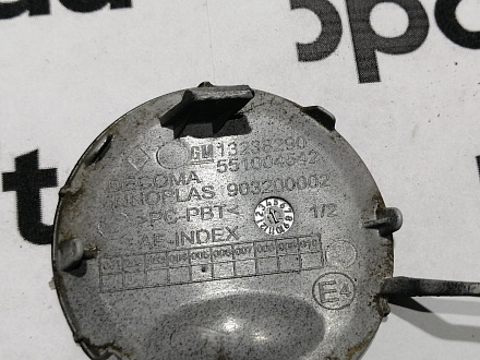 AA045437; Заглушка букс. крюка переднего бампера (13238290) для Opel Insignia/БУ; Оригинал; Р0, Хорошее; 