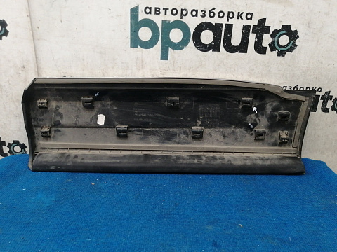 Фотография детали AA035885; Накладка двери задняя правая (5N0854950E) для Volkswagen Tiguan/БУ; Оригинал; Р1, Мелкий дефект; . Фото номер 6