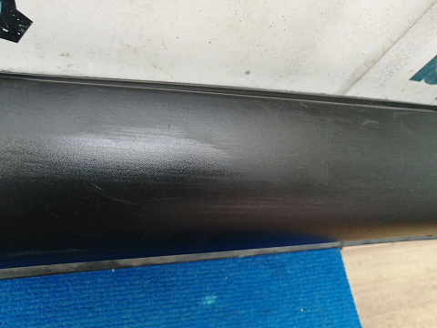 Фотография детали AA040935; Накладка порога левая (6512A421) для Mitsubishi Outlander/БУ; Оригинал; Р1, Мелкий дефект; . Фото номер 6