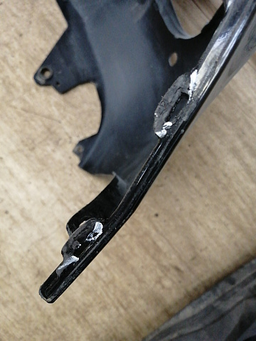 Фотография детали AA036398; Бампер передний; под паркт.; под омыват. (52119-60J00) для Toyota Land Cruiser 200 рест. (2012 — 2015)/БУ; Оригинал; Р2, Удовлетворительное; . Фото номер 8