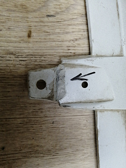 AA046147; Бампер передний; под паркт.; под омыват. (BS71-17757-A) для Ford Mondeo/БУ; Оригинал; Р1, Мелкий дефект; 