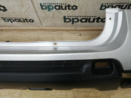 AA032663; Бампер задний; без паркт. (850225435R) для Renault Duster I рест. (2015-2021)/БУ; Оригинал; Р1, Мелкий дефект; 