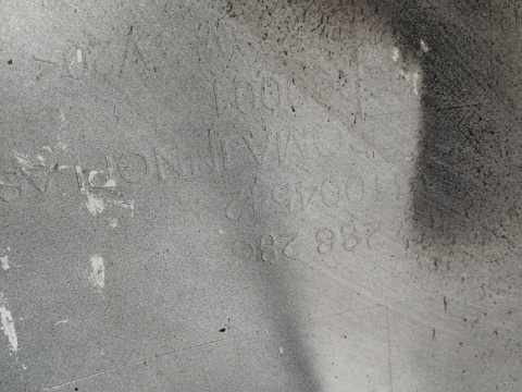 Фотография детали AA045305; Бампер передний; без паркт.; под омыват. (13288286) для Opel Insignia/БУ; Оригинал; Р1, Мелкий дефект; . Фото номер 24