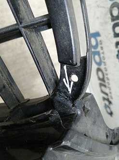 AA045531; Бампер передний; под паркт.; под омыват. (4L0 807 437 H) для Audi Q7 I рест. (2010-2015)/БУ; Оригинал; Р1, Мелкий дефект; 