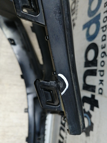 Фотография детали BA000157; Бампер передний; без паркт.; без омыват. (8P0 807 437 H) для Audi A3 8P/БУ; Оригинал; Р1, Мелкий дефект; . Фото номер 13