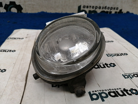 Фотография детали AA034808; ПТФ правая (TK21-51680A) для Mazda/БУ; Оригинал; Р1, Мелкий дефект; . Фото номер 2