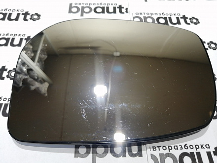 AA045098; Зеркальный элемент левый (87909-0D260) для Toyota Yaris/БУ; Оригинал; Р1, Мелкий дефект; 