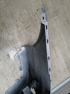 BA000253; Бампер передний, v1.5, v1.8, без отв. под расш.; без паркт.; без омыват. (6400B226229ZZ) для Mitsubishi Lancer/БУ; Оригинал; Р1, Мелкий дефект; 