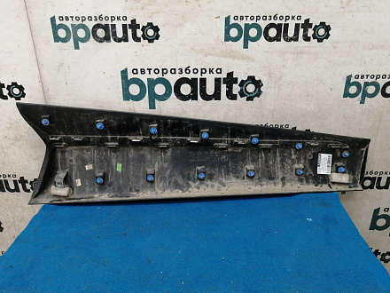 AA036090; Накладка на дверь передняя левая (808218874R) для Renault Kaptur/БУ; Оригинал; Р1, Мелкий дефект; 