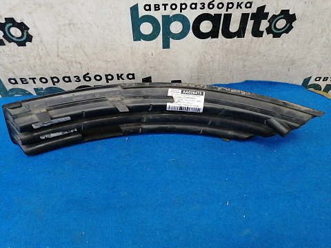 Фотография детали AA028475; Решетка переднего бампера правая (3C0853666) для Volkswagen Passat/БУ; Оригинал; Р1, Мелкий дефект; . Фото номер 5