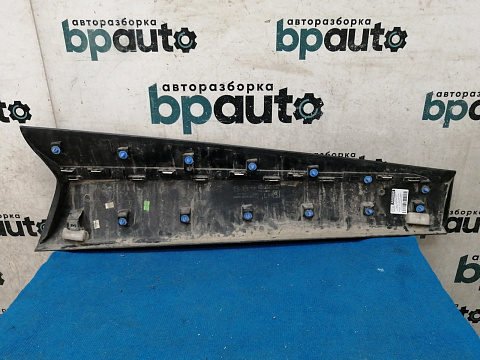 Фотография детали AA036090; Накладка на дверь передняя левая (808218874R) для Renault Kaptur/БУ; Оригинал; Р1, Мелкий дефект; . Фото номер 7