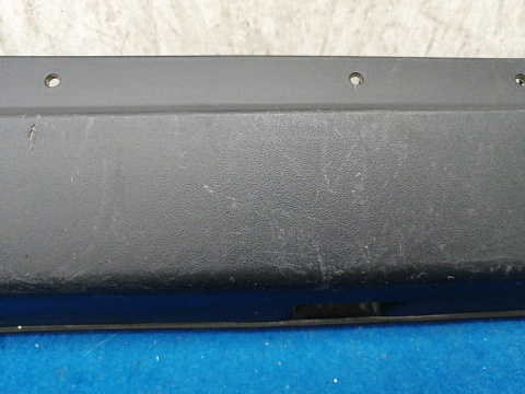 Фотография детали AA035226; Накладка порога передняя левая (95164754) для Opel Mokka (2012 - 2015)/БУ; Оригинал; Р1, Мелкий дефект; . Фото номер 5