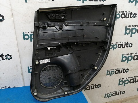 Фотография детали AA022396; Обшивка задней левой двери (BBM4-68-560) для Mazda 3 BL/БУ; Оригинал; Р1, Мелкий дефект; . Фото номер 9