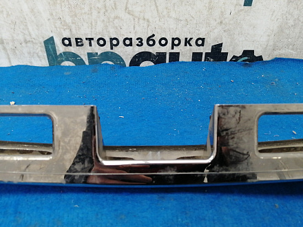 AA030935; Накладка крышки багажника; под камер. (76801-48220) для Lexus RX 450h/БУ; Оригинал; Р1, Мелкий дефект; 