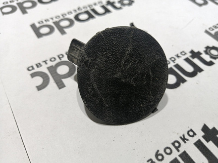 AA045446; Заглушка буксир. крюка заднего бампера (86667-M0000) для Hyundai Creta I (2016-2021)/БУ; Оригинал; Р1, Мелкий дефект; 