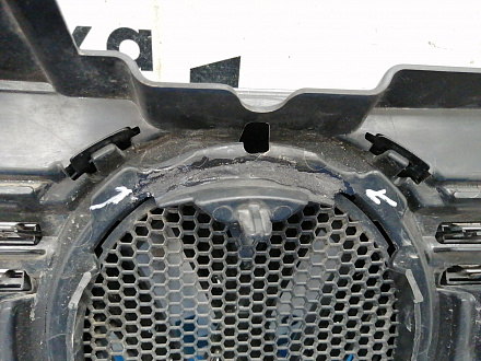 AA030417; Решетка радиатора (5N0853653E) для Volkswagen Tiguan I рест. (2011- 2016)/БУ; Оригинал; Р2, Удовлетворительное; 
